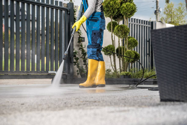 Why Choose Our Certified Pressure Washing Experts for Your Project Needs in Boonville, MO?